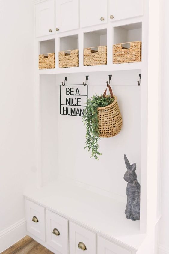 Entryway Bench With Cubbies