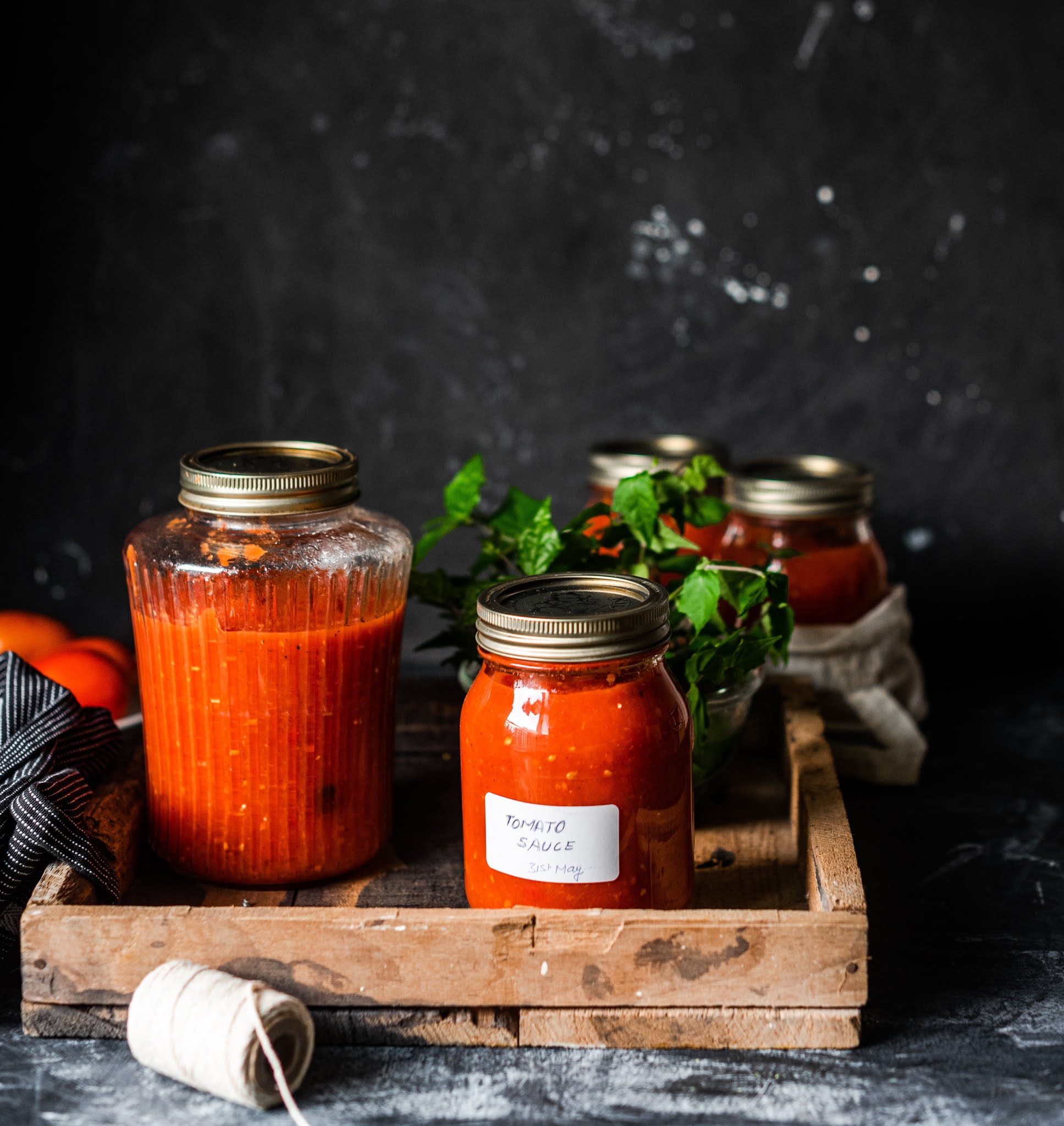 Canning tomato sauce