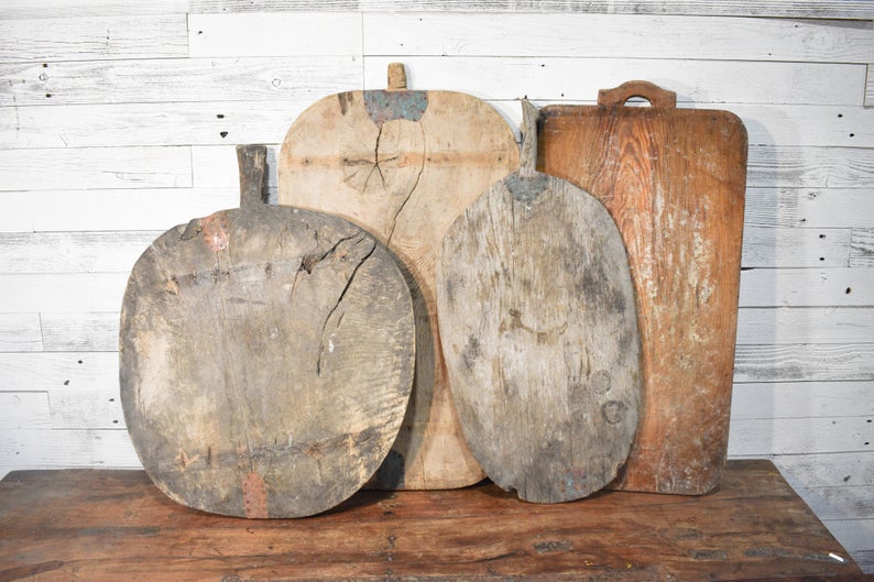 25 of the most beautiful pieces of farmhouse and vintage decor for your woods and whites design aesthetic