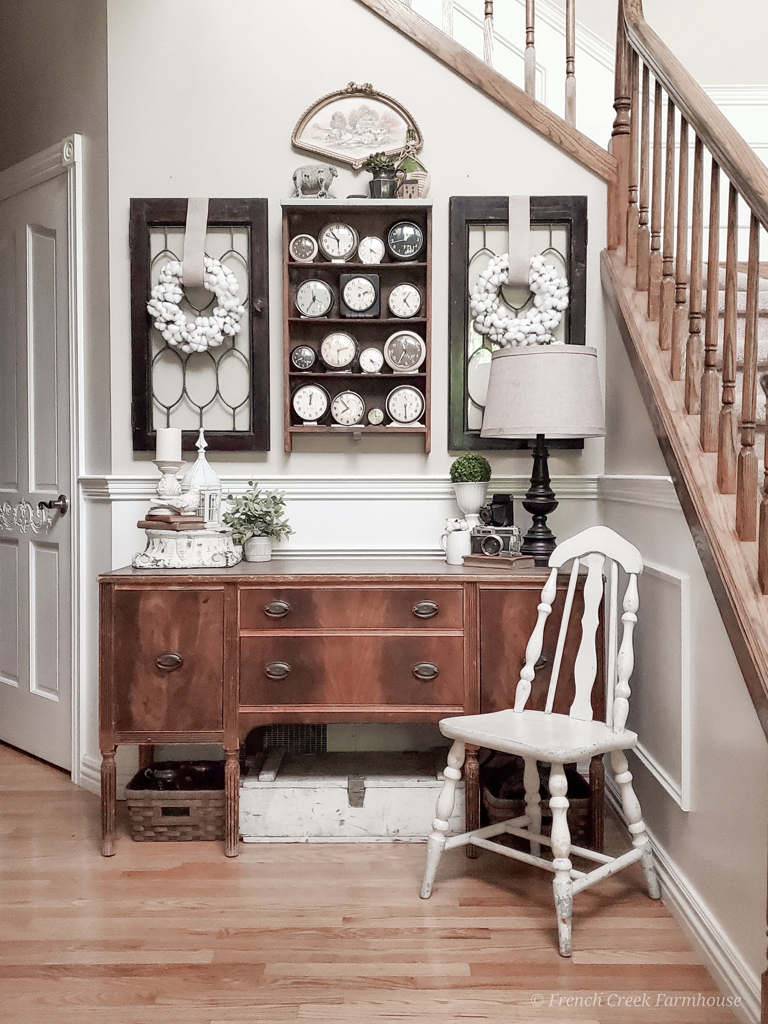 Using key vintage pieces will give your home the aesthetic you want