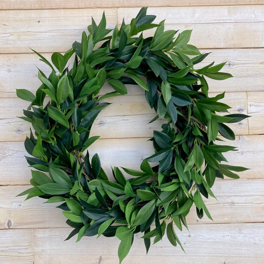 A faux laurel wreath for fall helps to protect your pets from the toxic leaves